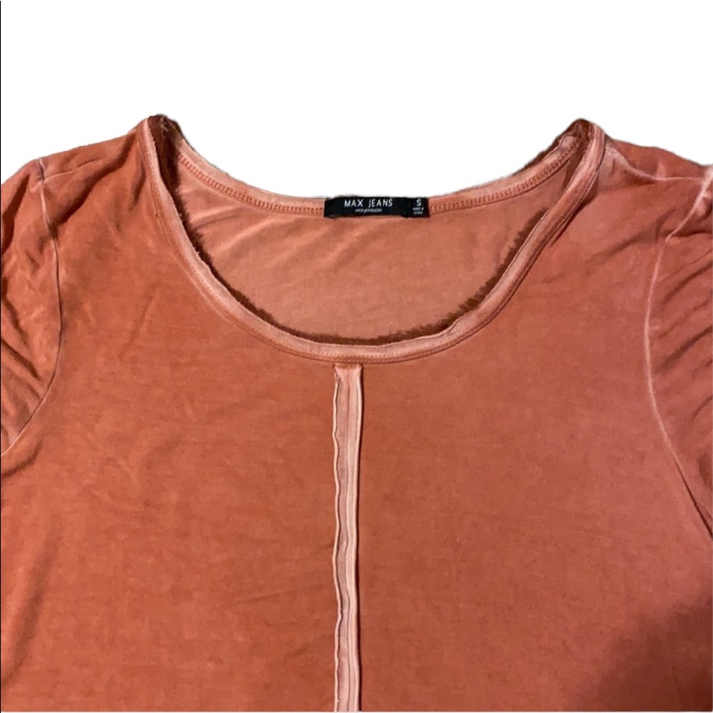 MAX JEANS Rustic raw hem t-shirt - Picture 4 of 10
